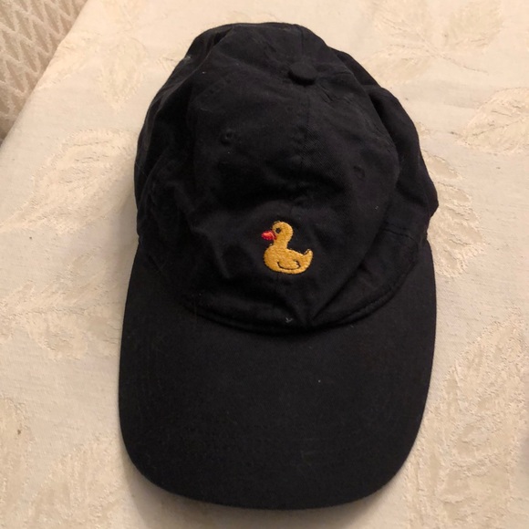 Accessories - Black w/duck ball cap hat